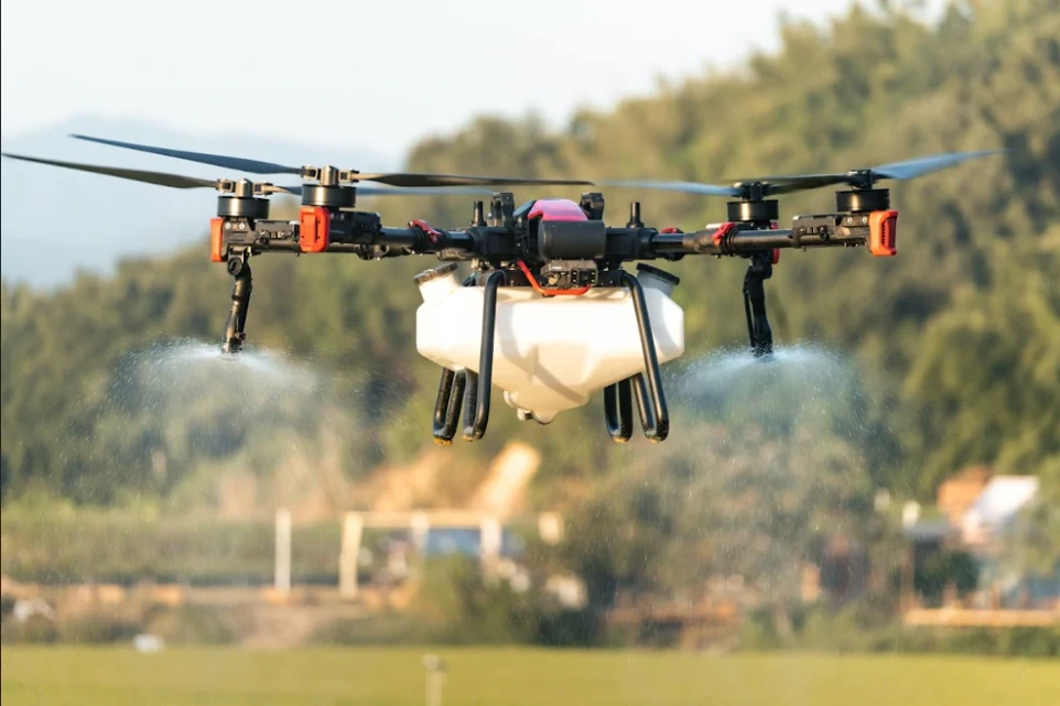 XAG, Spraying, Drone